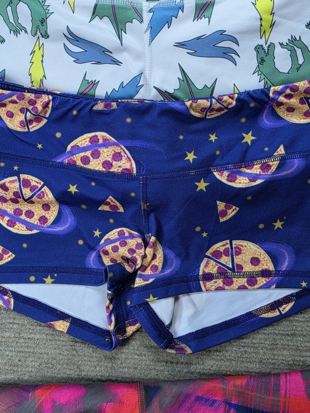 FLEO Lot Of 4 Bold Wild Spandex Workout Booty Shorts Cross Fit Sz Med - Picture 5 of 12